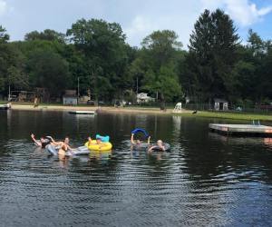 Janet, Brittany, Ruth, Trip, Ginny